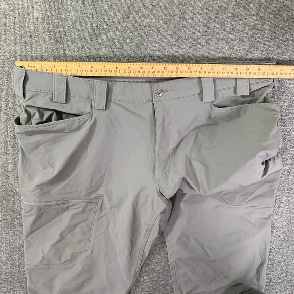 Duluth Flexpedition Pants Men 42x30 Gray Performance Stretch Outdoor Hiking - Picture 6 of 12